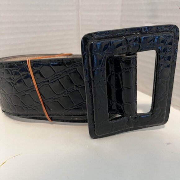 Betsey Johnson Accessories - Betsey Johnson wide leather belt.